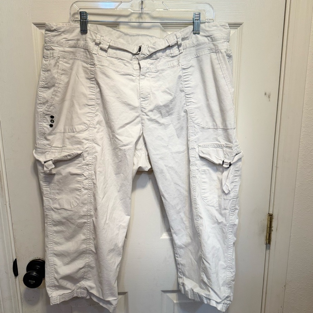 Avenue Crisp White Trousers